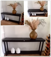 Aankleden sidetable klant.