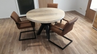 Steigerhouten ronde tafel met stalen matrix kruispoot