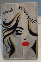 Houten bordje Love Yourself