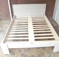 Steigerhouten bed 2 pers. enkel white wash