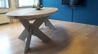 Eettafel ovaal steigerhout, houten kruispoot